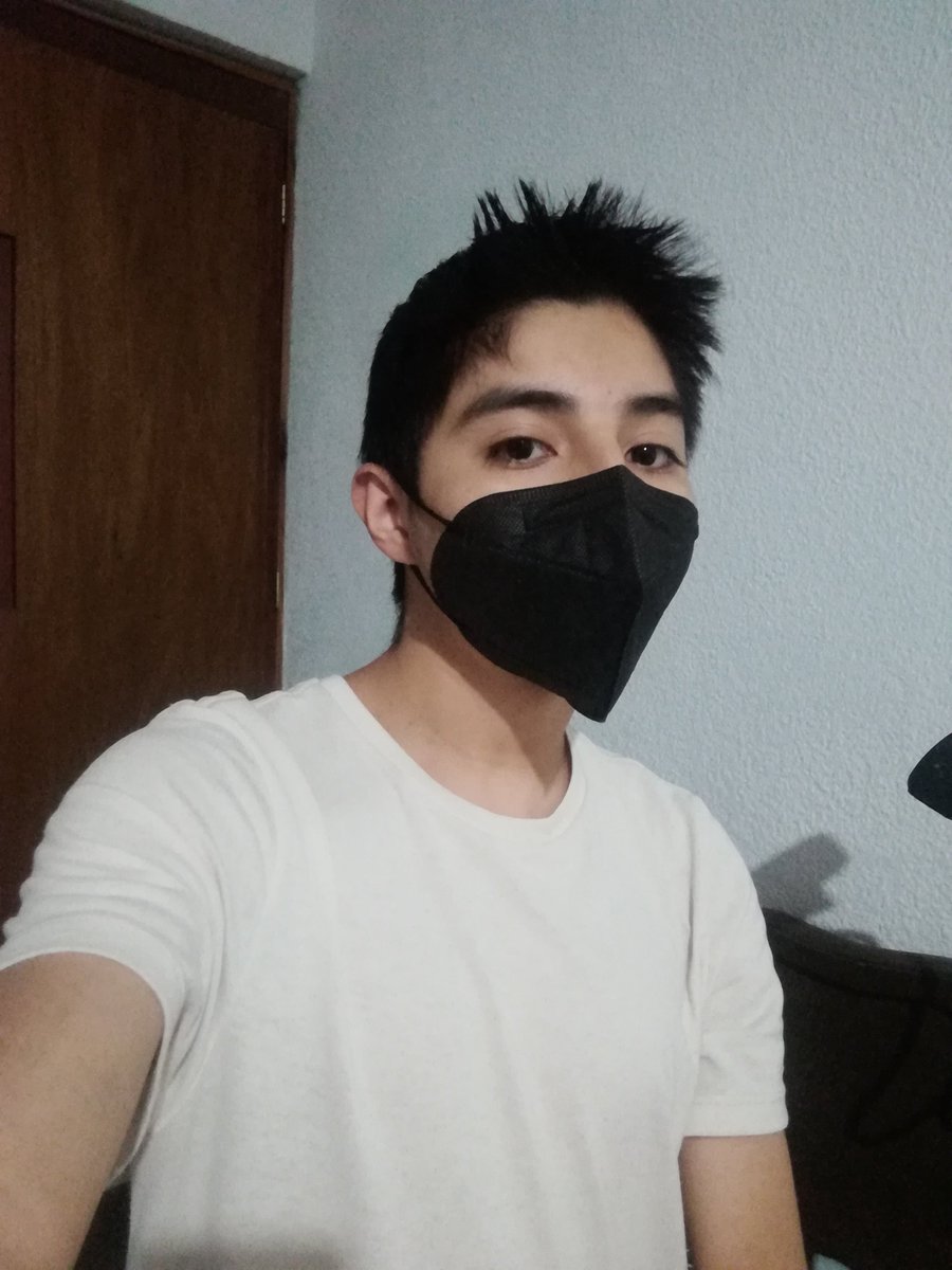 No se cuando se me quitara esto del insomnio  y mi cara de muerto :'c