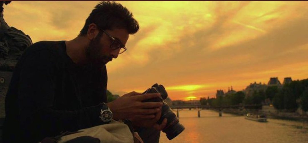 IamRealPriyank's tweet photo. I just want to travel the world like bunny and film it .
#yjhd https://t.co/8PYY0Ozxim