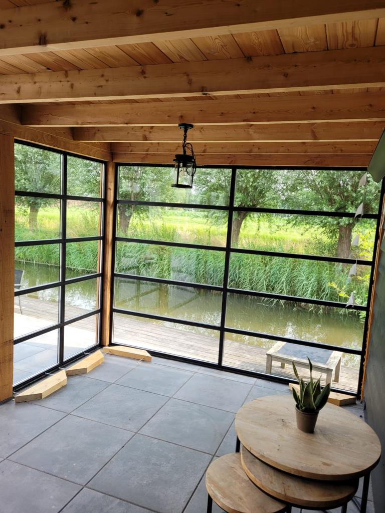 IAT04's tweet photo. New System added to our extensive range of glazing solutions https://t.co/IkJcQvDWxc