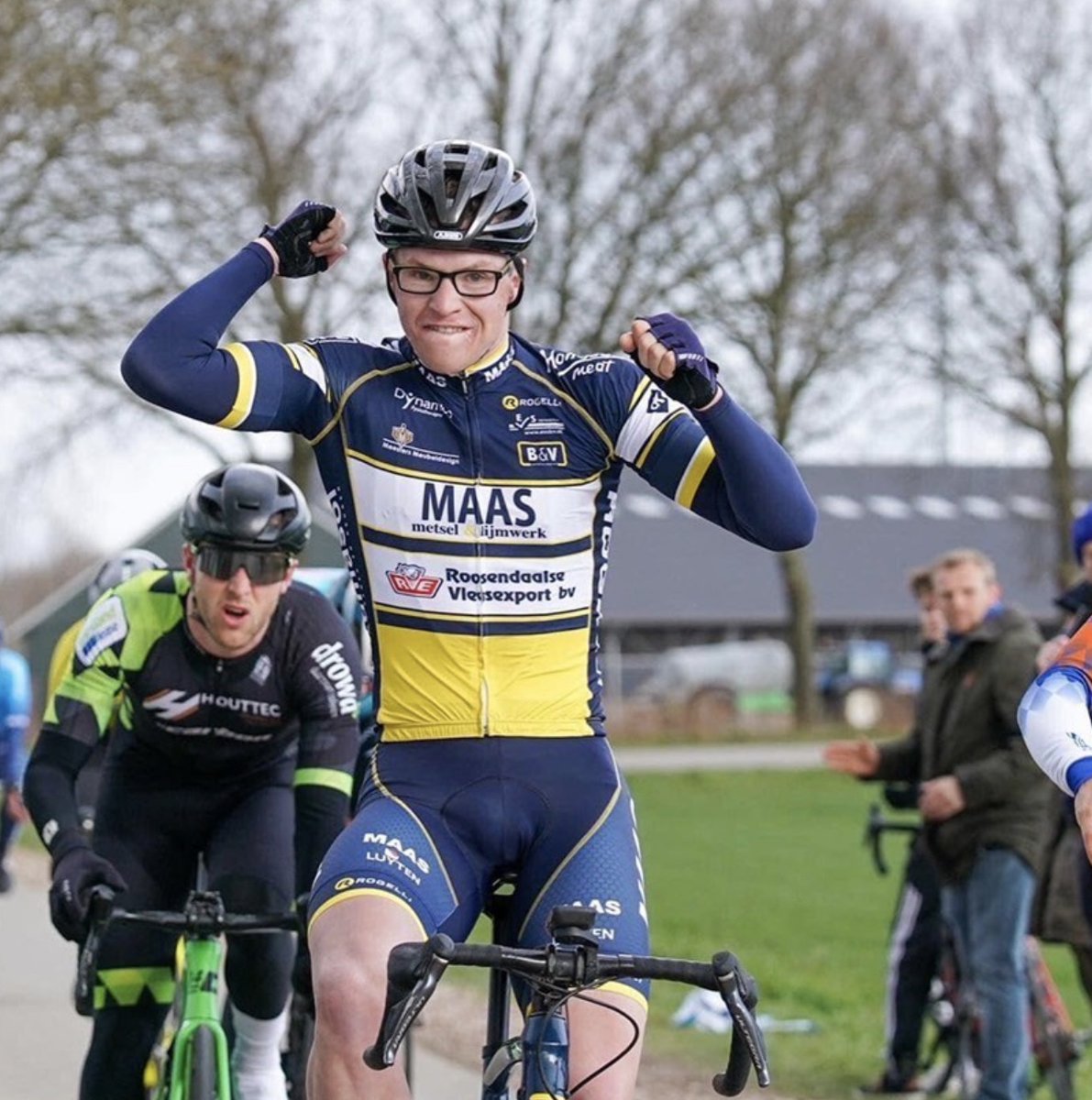 Metec-SOLARWATT CT p/b Mantel.com tweet media