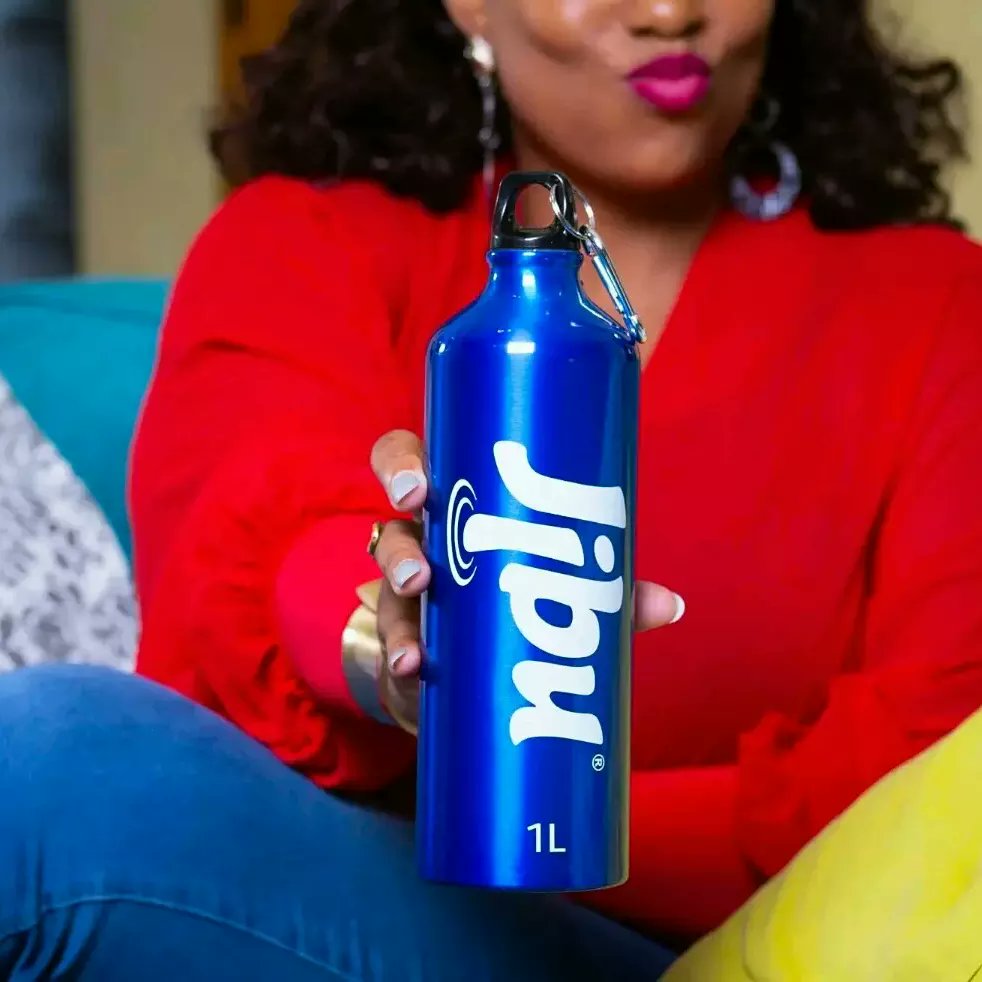 Luukdispensers's tweet photo. Get yourself and your families Jibu reusable water bottles- they're so on trend.  Good for the planet, your pocket and the environment 💚 🌎

Get your 1L Ka- @jibuuganda reusable bottle, call 0700818455 

#ecofriendly #reusablebottle #thinkoftheplanet #jibuuganda #HydrateWithJibu https://t.co/UvI4k2xGpb