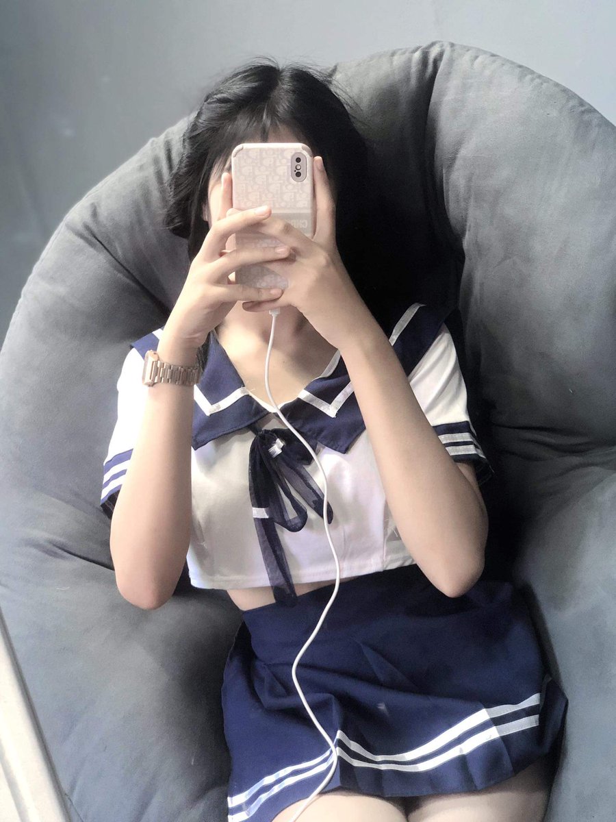 forefa13's tweet photo. ใส่ชุดนี้แล้วน่ารักไหม🥺🤟🏻❤️ #สุรินทร์ https://t.co/JB576EGINS