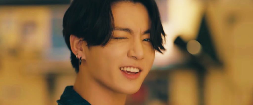 liskookloops's tweet image. dynamite x pink venom