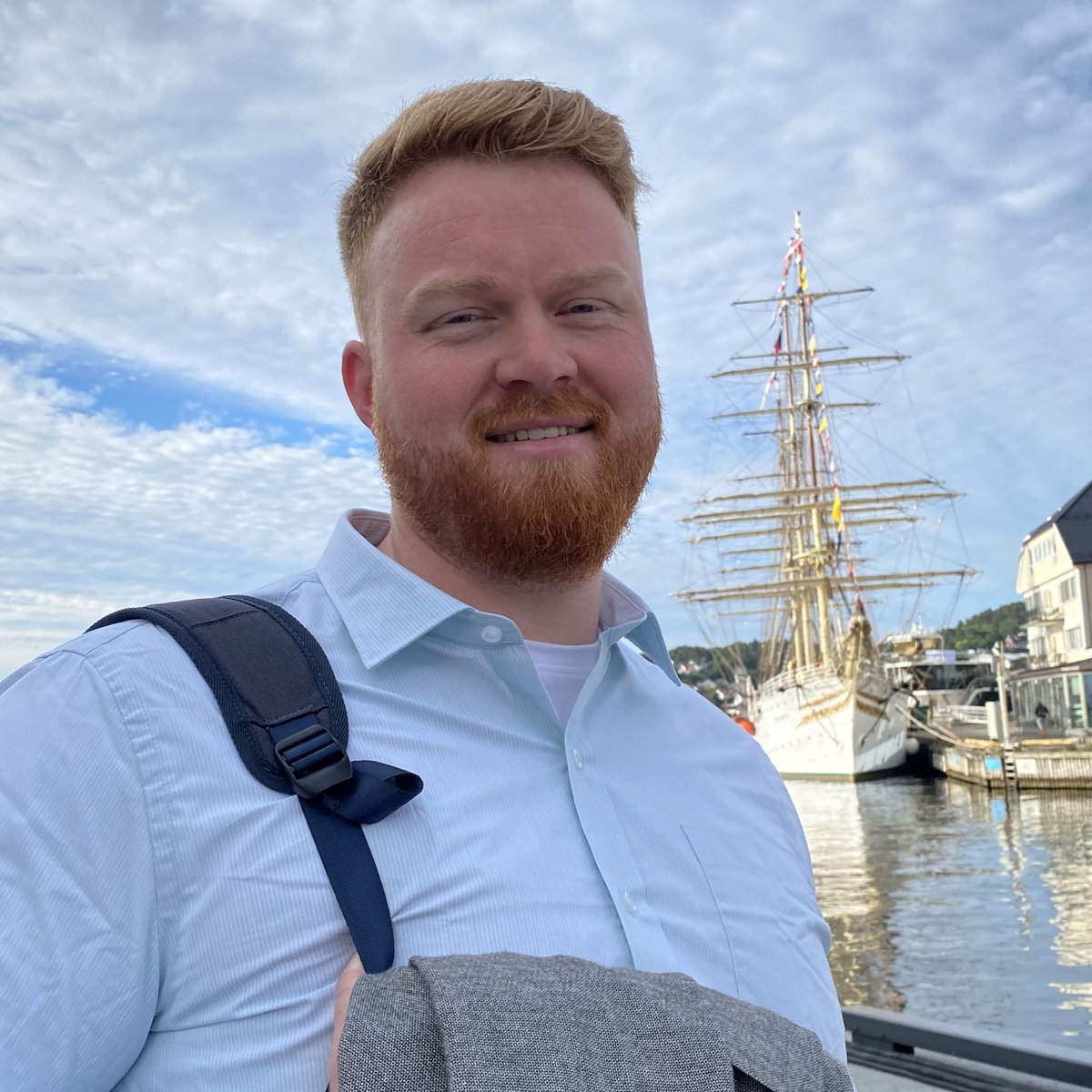 Pedagogstudentene (@pedagogstud) on Twitter photo Hvorfor trenger vi barnefaglig masterkompetanse i barnehagen? Vi er klare for debatt! Følg med på direktesendingen fra #arendaluka uia.no/arendalsuka <a href="/uiagder/">Universitetet i Agder</a> @utdanningsf @SolvOst <a href="/UDFHege/">Hege Valås</a> Hvorfor trenger vi barnefaglig masterkompetanse i barnehagen? Vi er klare for debatt! Følg med på direktesendingen fra #arendaluka uia.no/arendalsuka <a href="/uiagder/">Universitetet i Agder</a> @utdanningsf @SolvOst <a href="/UDFHege/">Hege Valås</a>