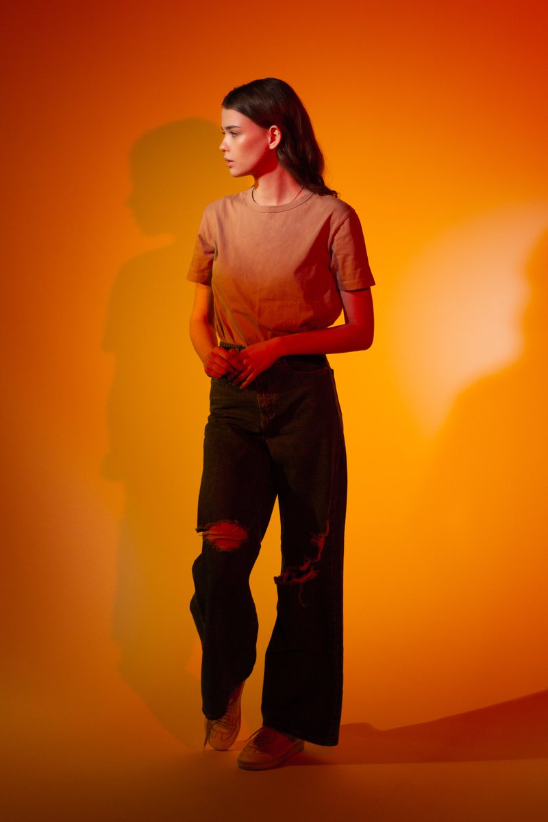 RostislavGronsk's tweet photo. Hello friends, today I want to tell you about myself.😊
I am a multi-genre photographer with over 5 years of experience. I love taking portraits of people, experimenting, looking for new approaches in photography.
At the moment I am fascinated by the NFT system. https://t.co/hwP0FNvVSH