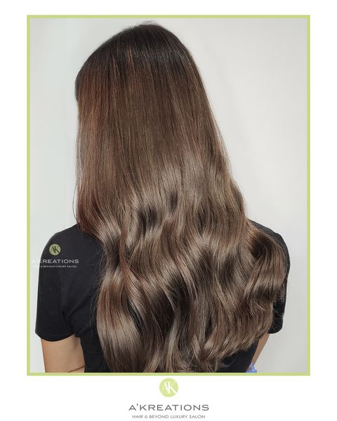 AkreationsPowai's tweet photo. The best way to offer complements to this hair is to keep staring in awe. Hair Colour by Salon Art director Zaara Kazi.

#haircolour #newhaircolour #haircolouring #colouredhair #colorhairstyles #haircolor #newhaircolor #haircoloring #akreations #akreationsindia #akreationspowai https://t.co/XGHcU9aw9a