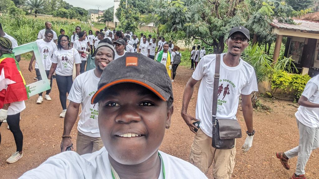 NadegeBoumogue's tweet photo. Jour 3 #Weekeco2022
Nous sommes debout de bonne heure pour l'@EcoJogging @ecolotriporg @ferdicombary #TgTwittos #fadef @Fadef_Togo @RomarikKouadio @deboraedoh @missclimat @Kamf___ @DidierKissode https://t.co/x0hXDEnfMW