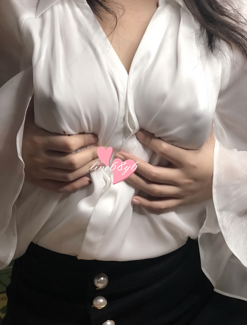 忘記穿罩罩了😳
不過真的很舒服😂 https://t.co/OKThvv8KgC
