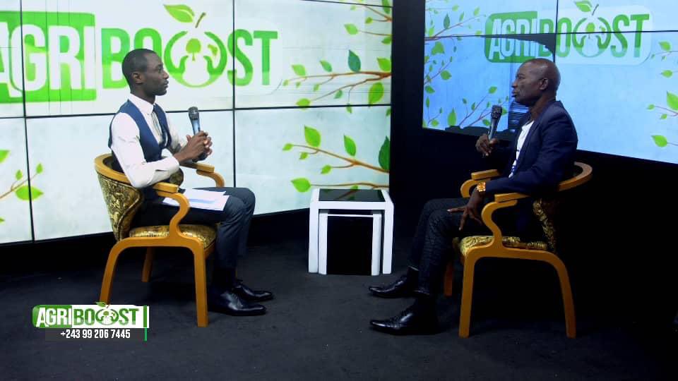 AGRIBOOST MAG (@agriboostm1) on Twitter photo Agriboost Magazine, l’émission sur le secteur agricole @MinisterePeche <a href="/madeinrdcongo/">MADE IN RDC 🇨🇩</a> <a href="/minagri_rdc/">Ministère de l'Agriculture et Sécurité Alimentaire</a> <a href="/tisyamukuna/">Tisya Mukuna - La Kinoise</a> <a href="/cipardc/">CIPA RDC</a> @L_agronome_ <a href="/iAgriBoost/">Ivana Agriboost</a> <a href="/agriboostconsu1/">agriboostconsulting</a> @KioniLionel <a href="/PHC_RDC/">Plantations et Huileries du Congo</a> Agriboost Magazine, l’émission sur le secteur agricole @MinisterePeche <a href="/madeinrdcongo/">MADE IN RDC 🇨🇩</a> <a href="/minagri_rdc/">Ministère de l'Agriculture et Sécurité Alimentaire</a> <a href="/tisyamukuna/">Tisya Mukuna - La Kinoise</a> <a href="/cipardc/">CIPA RDC</a> @L_agronome_ <a href="/iAgriBoost/">Ivana Agriboost</a> <a href="/agriboostconsu1/">agriboostconsulting</a> @KioniLionel <a href="/PHC_RDC/">Plantations et Huileries du Congo</a>
