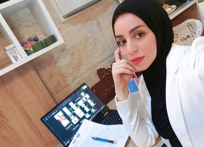 Hamzaalshawqi's tweet photo. من اخلاق العرب انها لا تقتل النساء
لان فروسية العرب ومروئتهم تمنعهم
وفي حكم العجم الفرس قتلوا النساء
انها الخسة باخزى صورها
الرحمة والخلود لروح الشهيدة ريهام يعقوب
شهيدة الكلمة
الخزي والعار لعصابات القتل وميليشيات الرذيلة والخيانة https://t.co/7NP1f63aiG