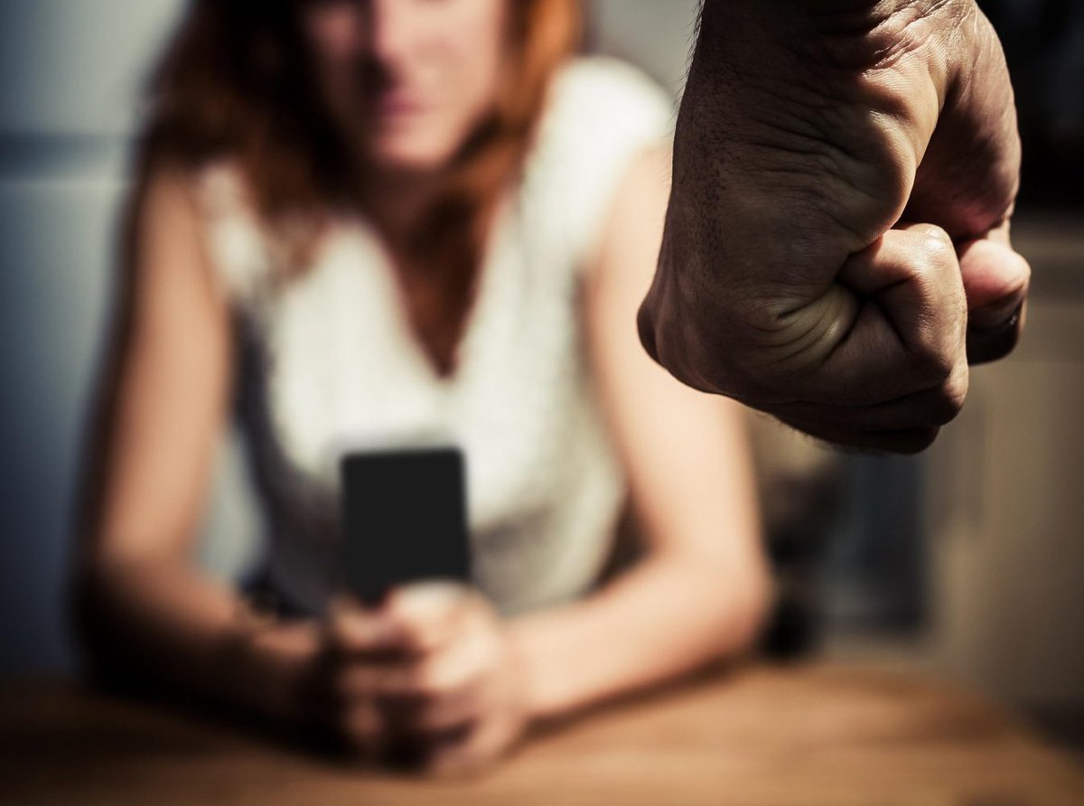 kasperskyfrance's tweet photo. 🕵️ #TinyCheck est un outil unique et innovant conçu pour détecter les #stalkerwares sur les appareils mobiles.
💡 Découvrez notre nouveau hub dédié à TinyCheck présentant ses dernières évolutions.
S/O @felixaime
Pour en savoir plus ▶️ https://t.co/cVBu56aO5y
#StopStalkerware https://t.co/GDQArirluk