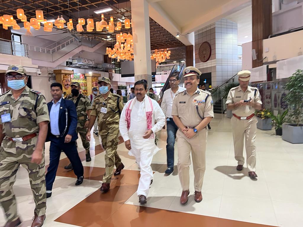 ajaymishrteni's tweet photo. Guwahati airport https://t.co/illloKhTIl