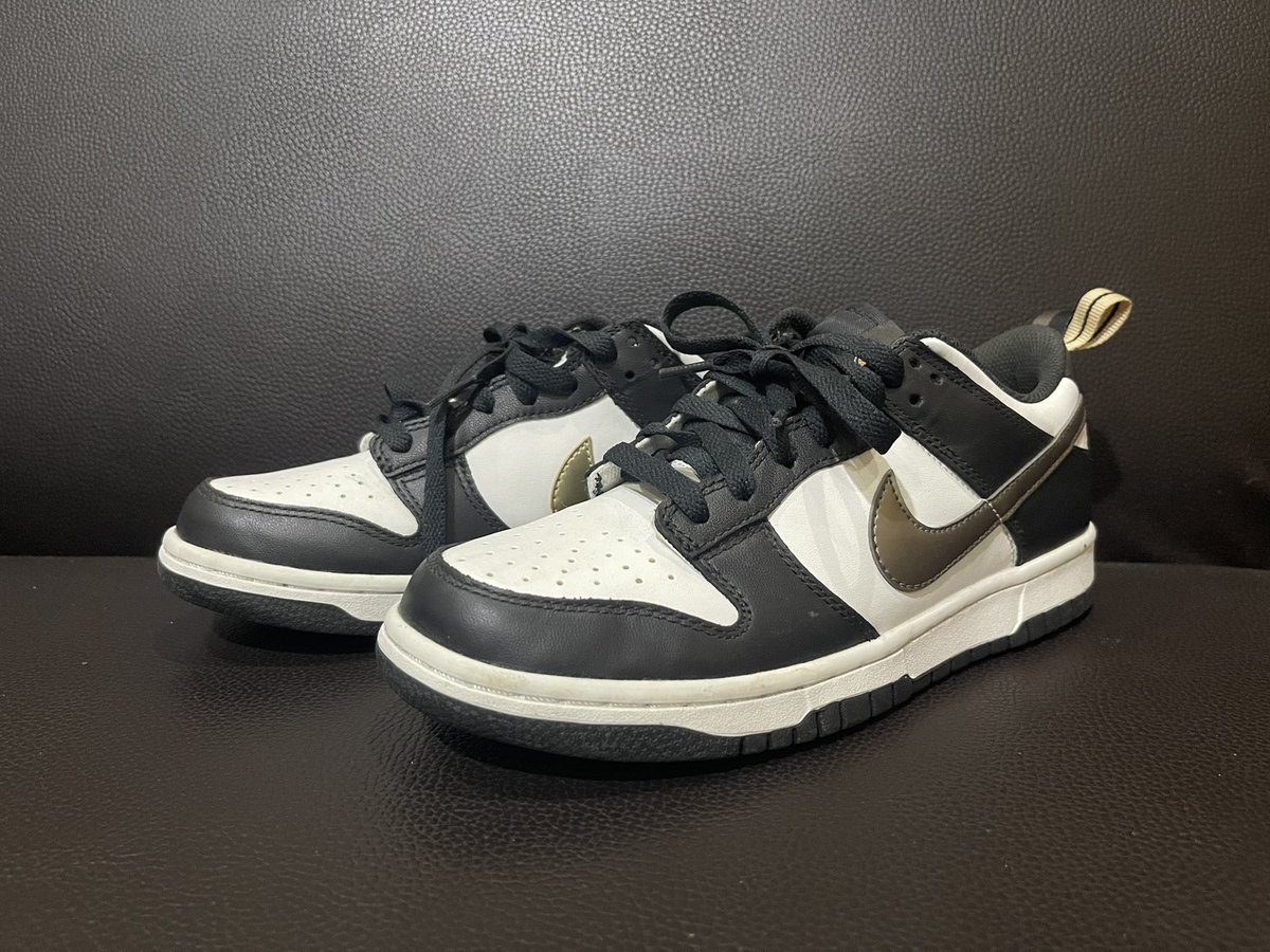 luciesummerbkk's tweet photo. Nike dunk low pulltab size 38.5 eu 24 -24.5 ใส่ได้ค่า ใหม่อุปกร์ครบ ซื้อมาจากร้าน urcuteteee ของแท้แน่นอน 100 % ส่งต่อ 5100 ส่งฟรี สนใจทักมาได้เลยค่า
#NIKEDunklow #nikeมือสอง #nikedunklowpulltab #nikedunk #nikeairjordan #ส่งต่อnike #ส่งต่อรองเท้ามือสอง #รองเท้ามือสองของแท้ https://t.co/OZL9RG5y1I