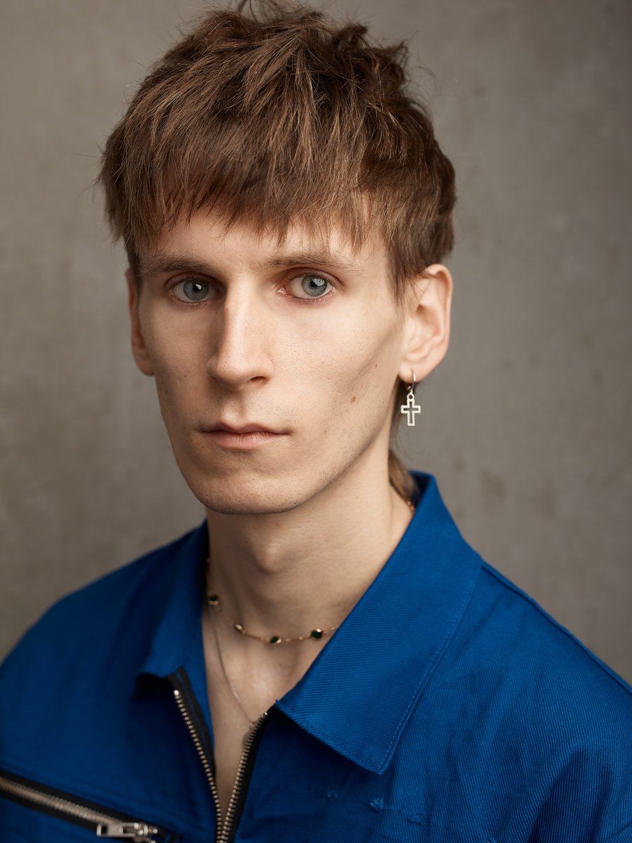I'm #seekingrepresentation! Any agents out there with a place in their books for a 24yo recent graduate? Showreel available at spotlight.com/3310-9051-6353