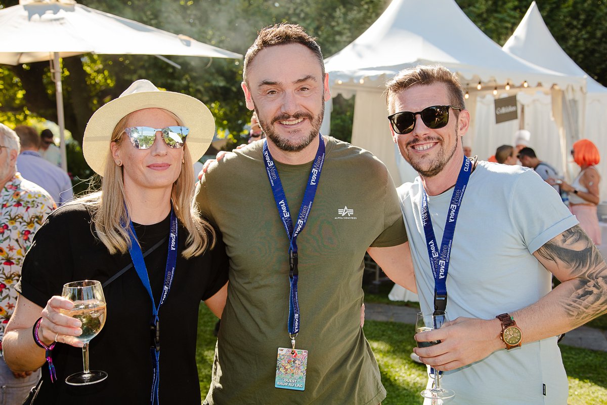 wyden_io's tweet photo. Throwback to last week's @streetparadeZH with our @algo__trader CEO Andy Flury live onsite at the #EveryWare VIP party💯
Enjoy your weekend! https://t.co/ESCDCkJ5RN