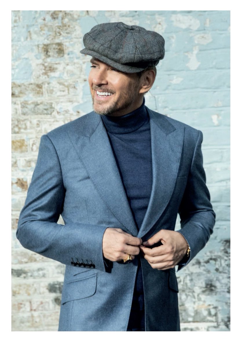 relentlessmag's tweet photo. Have a great weekend everyone! 🥰from Relentless Magazine, a JWP Media Group Publication 👉🏼 read our 8 page cover feature with @mattgoss here: https://t.co/kr9n0fLK7m

#mattgoss #relentlessmagazine #mattgossfans #80sicon #80s #music #uknewmusic #musicartist #magazine https://t.co/ty7zFYJ2FR