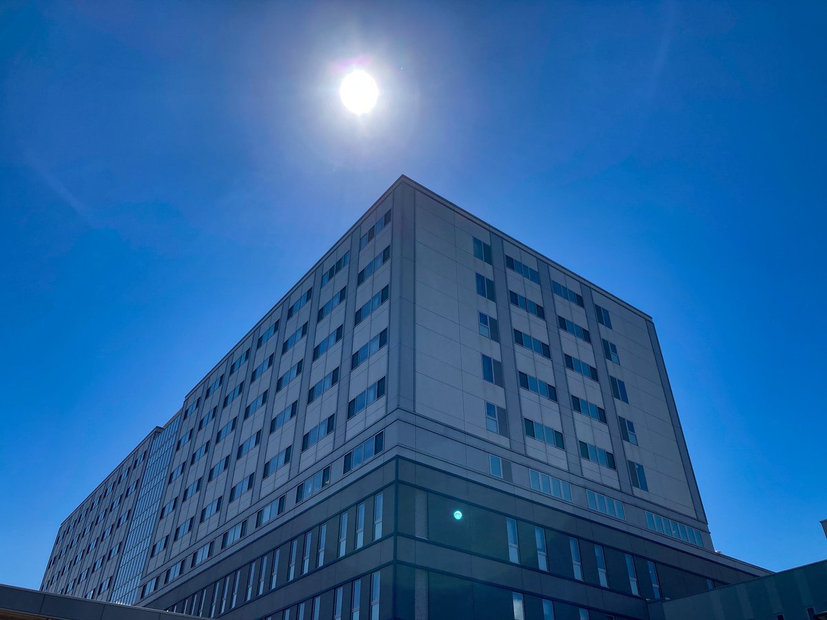 noyamA_daiSuki's tweet image. 血液検査したり
昼食摂ったり
テレビと家内のスマホケース買ったり
帰り 縦貫北で飯豊山見たり
#わたしの会津若松
#わたしのお盆休み 
#わたしの飯豊フォト 

御西小屋の水場近くに未だ残雪があるぞ🏔…いいね〜