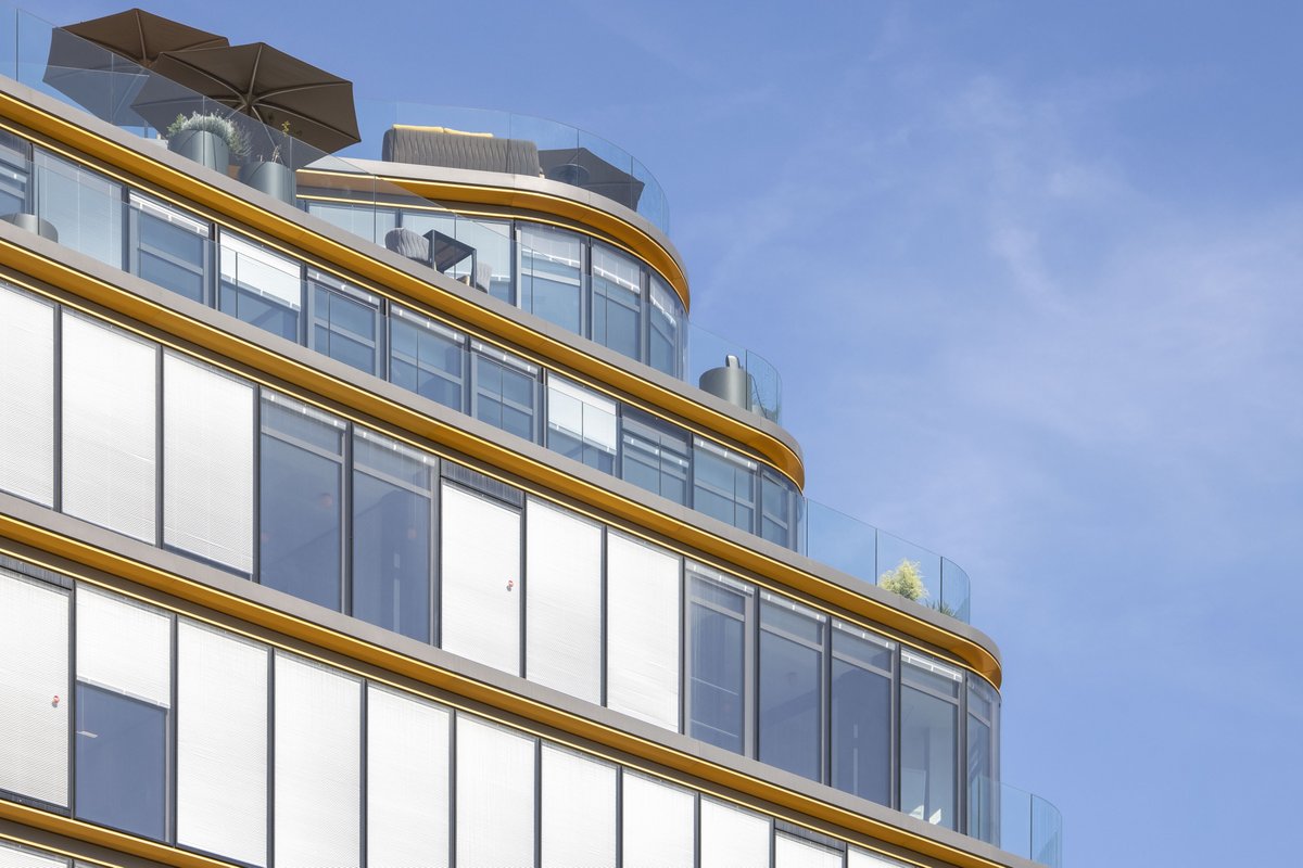 arthurweidmann1's tweet photo. Le 18 rue de Courcelles à #Paris8 à la suite de sa rénovation.

Archi : @dtaccarchitects https://t.co/liboSE6KR8