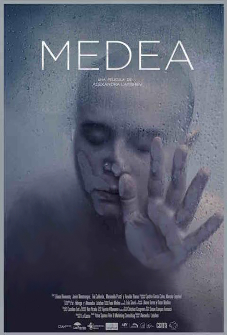 ACTU - <a href="/FilmFestLocarno/">Locarno Film Festival</a>
2 films FILMAR ont été sélectionnés pour la première année de l’#OpenDoorsScreenings dédiée à l’#Amériquelatine :
- MEDEA de Alexandra Latishev Salazar (FILMAR 17)
- UNA PELÍCULA SOBRE PAREJAS de Natalia Cabral, Oriol Estrada (FILMAR 21)