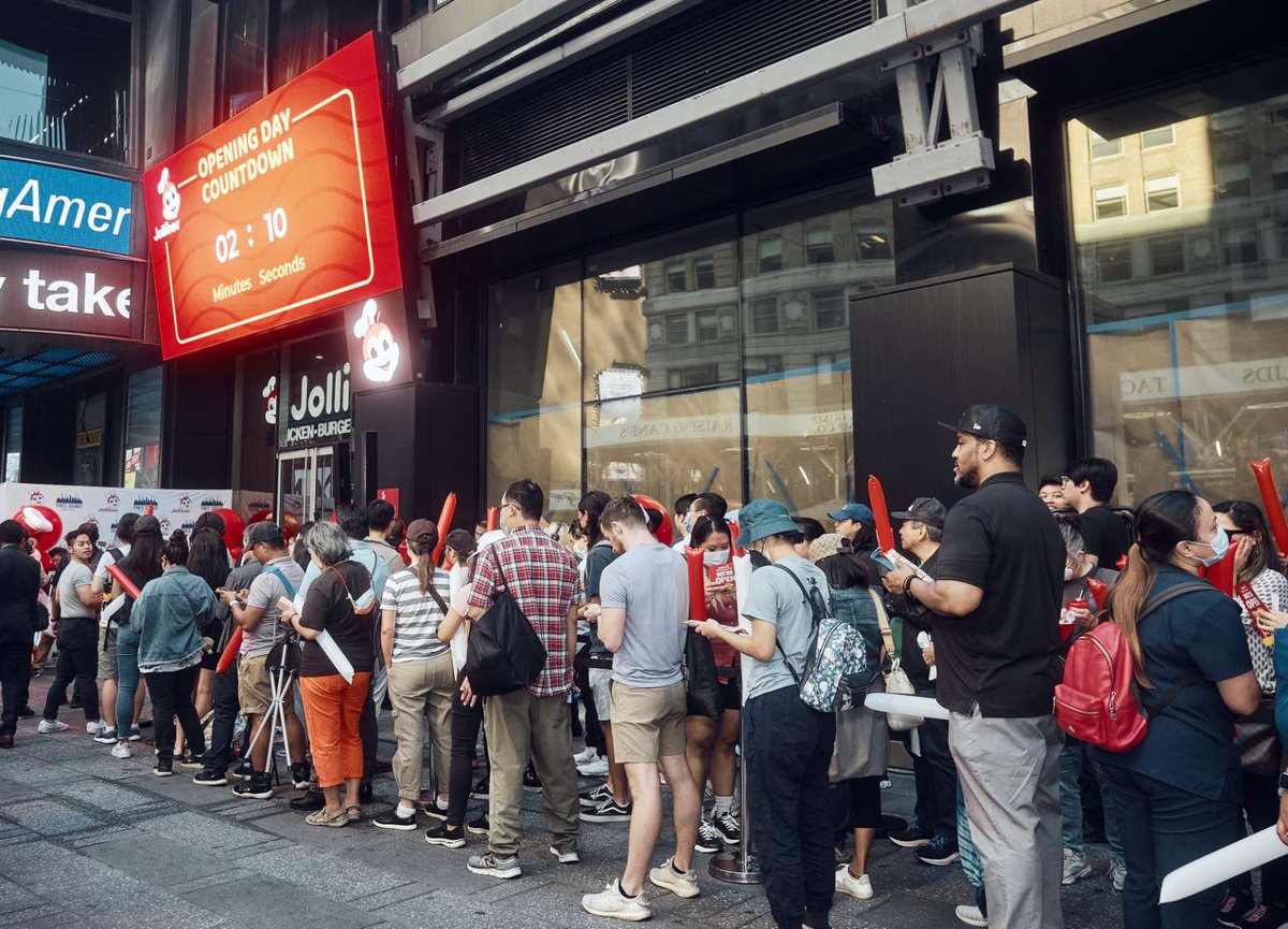 We're finally open! Here are some photos from the opening of Jollibee's flagship store in the heart of Times Square, New York City last August 18. Always a joy to bring more #ChickenjoyToTheWorld! 🍗