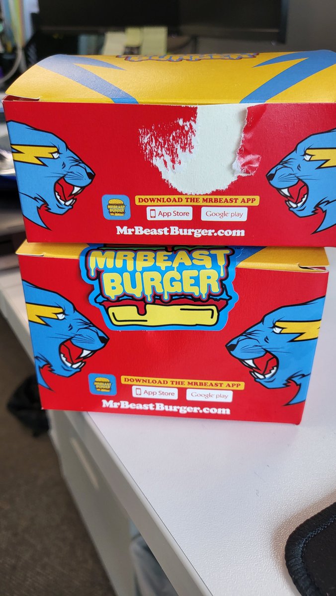 elf1231's tweet photo. #mrbeast #mrbeastburger in HK . Thank you @MrBeast @MrBeastBurger https://t.co/dCOSvcdeqx