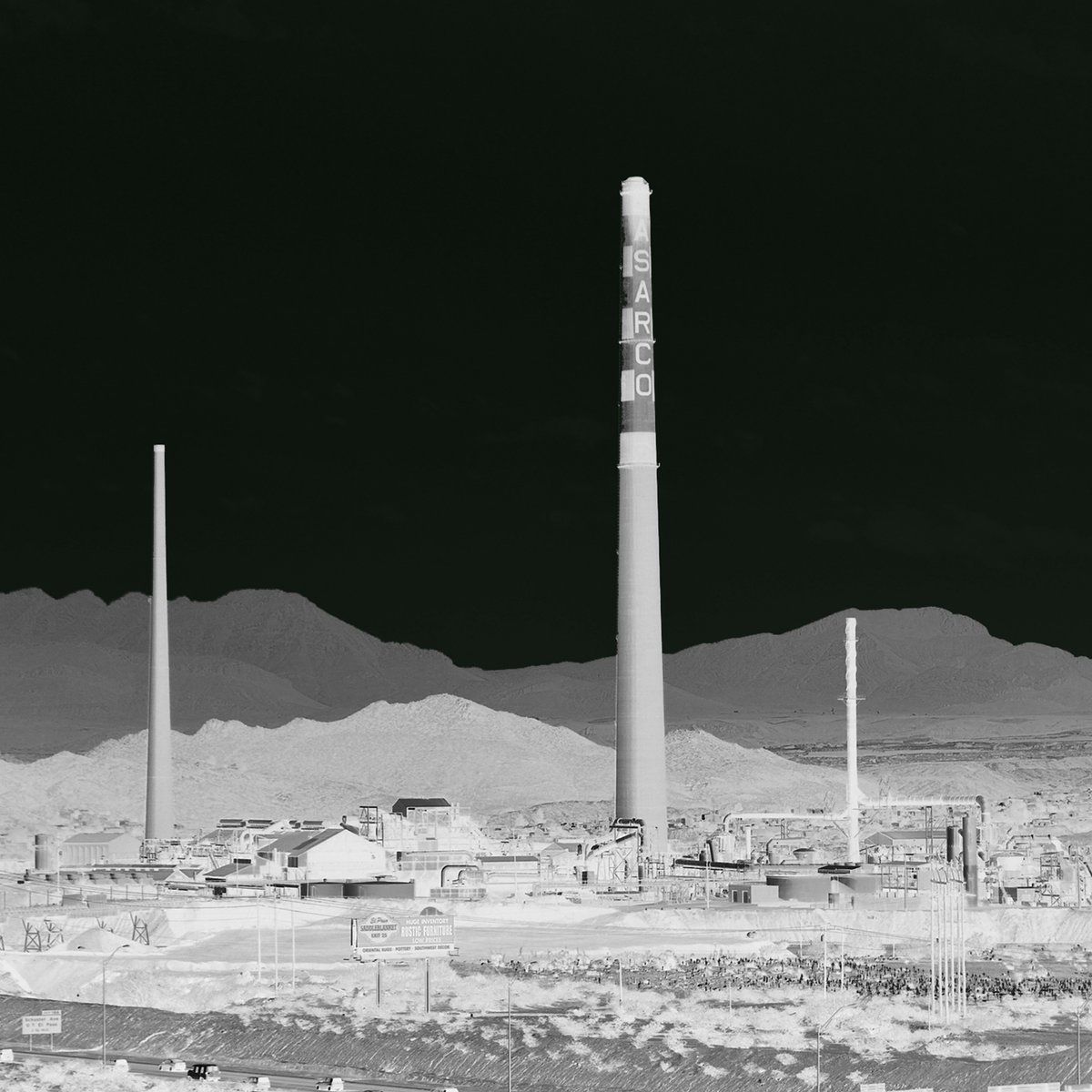 Bill Thompson's Blackout 2 is out now | ashinternational.bandcamp.com/album/blackout… @prof_lofi #asarcotowers #smeltertown #skullcanyon
