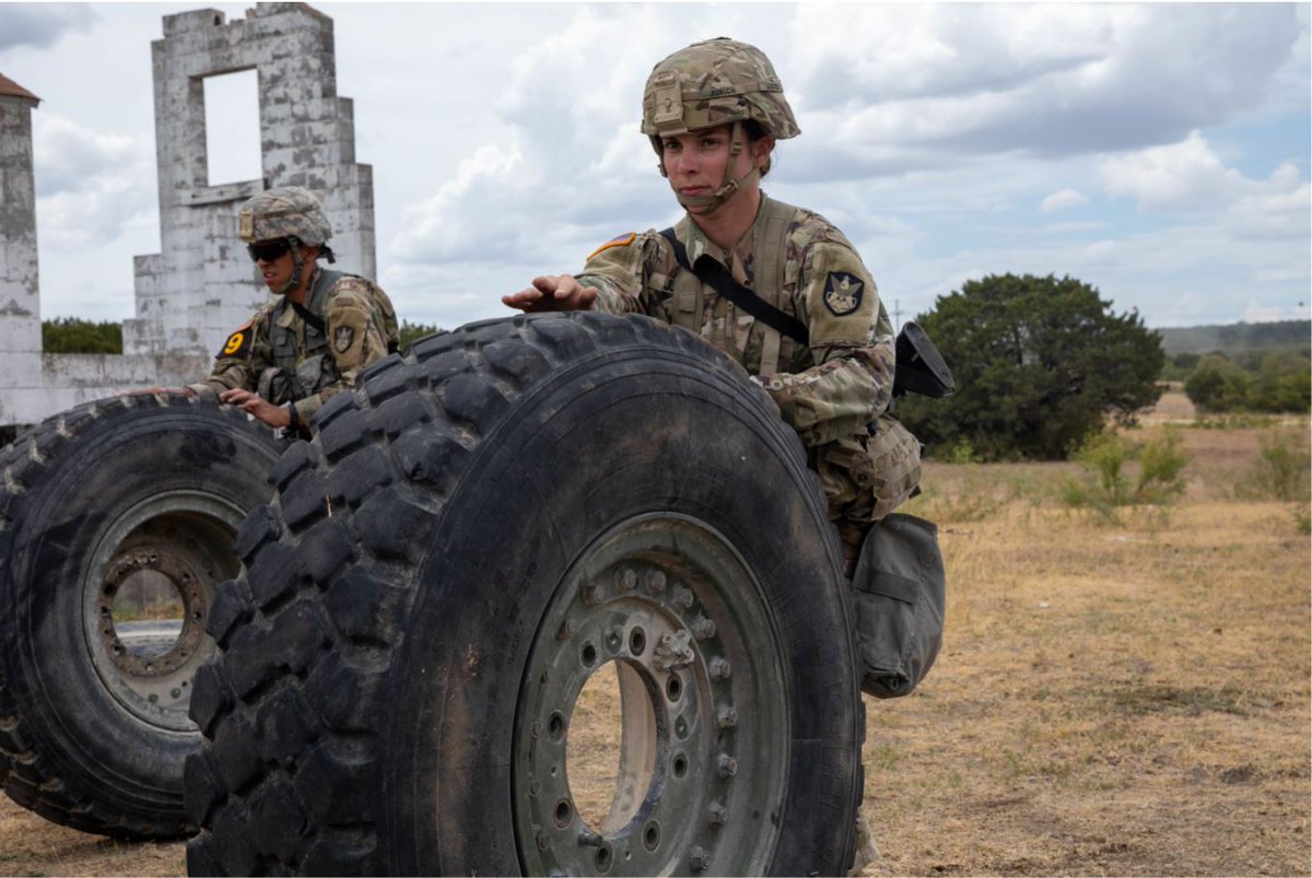 USArmyWHC's tweet image. 🏆 U.S. Army Forces Command Best Squad Competition Day 4 photo recap! 🏆

Yesterday, our Best Squad competitors finished up patrol lanes, medical and CBRN tasks. Here are some additional images from yesterday's competition.
2 of 6.

#BestSquad22 #IAMFORSCOM @16thSMA @USArmy