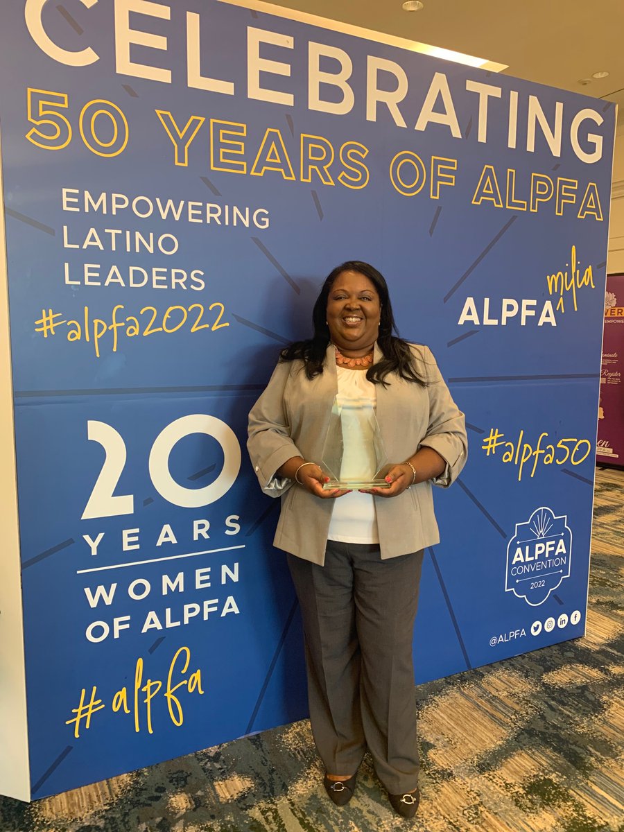 IDEMIA_PS's tweet photo. IDEMIA is grateful for employees like Enna Jimenez who champion #diversityandinclusion. Enna was awarded by @alpfa at #ALPFACon last week for her leadership. She was also included in a recent @USATODAY article promoting the need for #Latinas in leadership. https://t.co/hFKXA7LlaZ https://t.co/LI2AhanASP