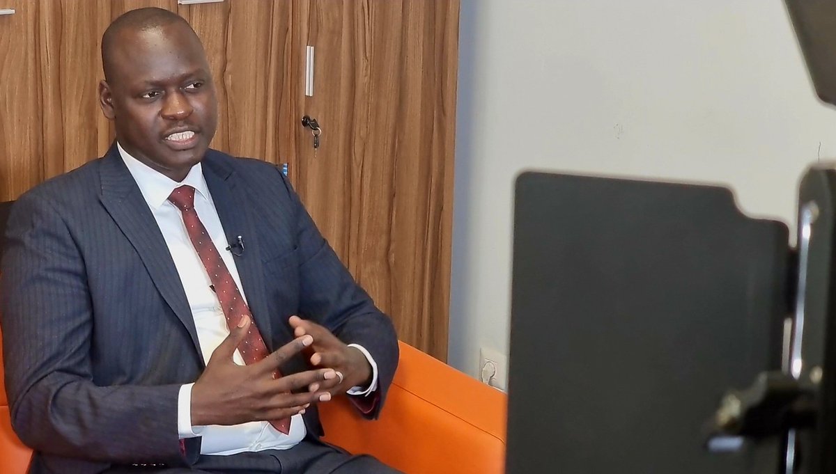 dioneisma's tweet photo. Rencontre avec M. Fallou SENE, PDG de Global Tour dans le cadre des préparatifs du Symposium qu'il organise sous le thème "La Promotion de l'Investissement en Afrique et de l'Engagement durable". 

Ce grand rendez-vous des affaires se tiendra au King Fahd Palace le 24 Sept 2022. https://t.co/F2OS8gXHMx