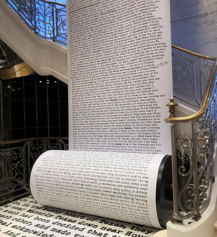 cppluxury's tweet photo. DIOR new installation at New Bond Street in London inspired by a manuscript by Kerouac
#Dior #DiorFW22 #DiorKerouac #Kerouac #luxury #luxuryfashion #fashion #installation #popup #luxuryretail #LVMH @LVMH https://t.co/rh2XE3cR7f