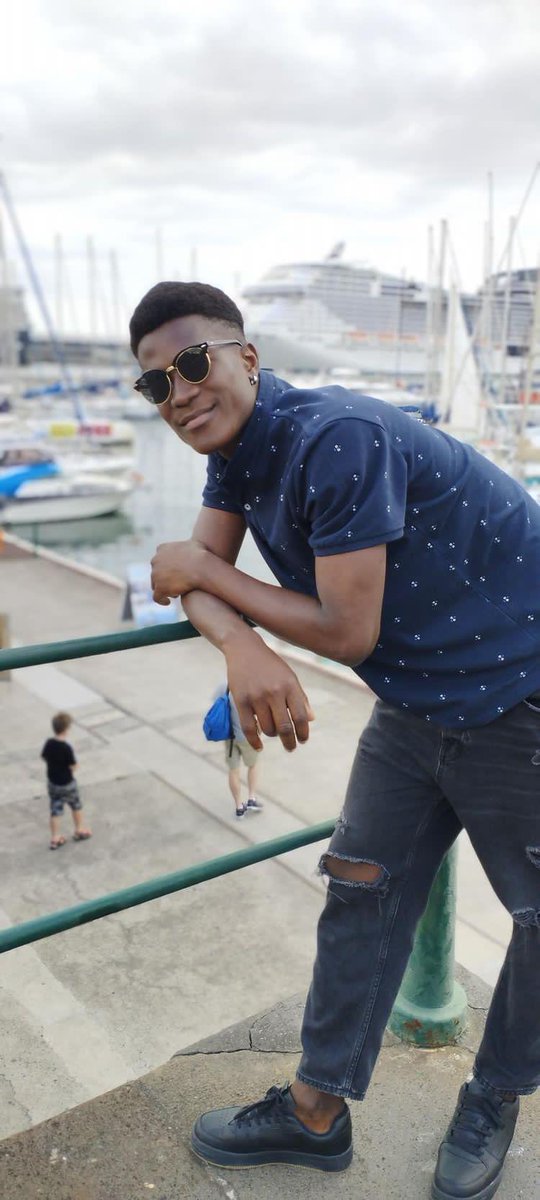 Oumar Tavares (@oumartavares) on Twitter photo 