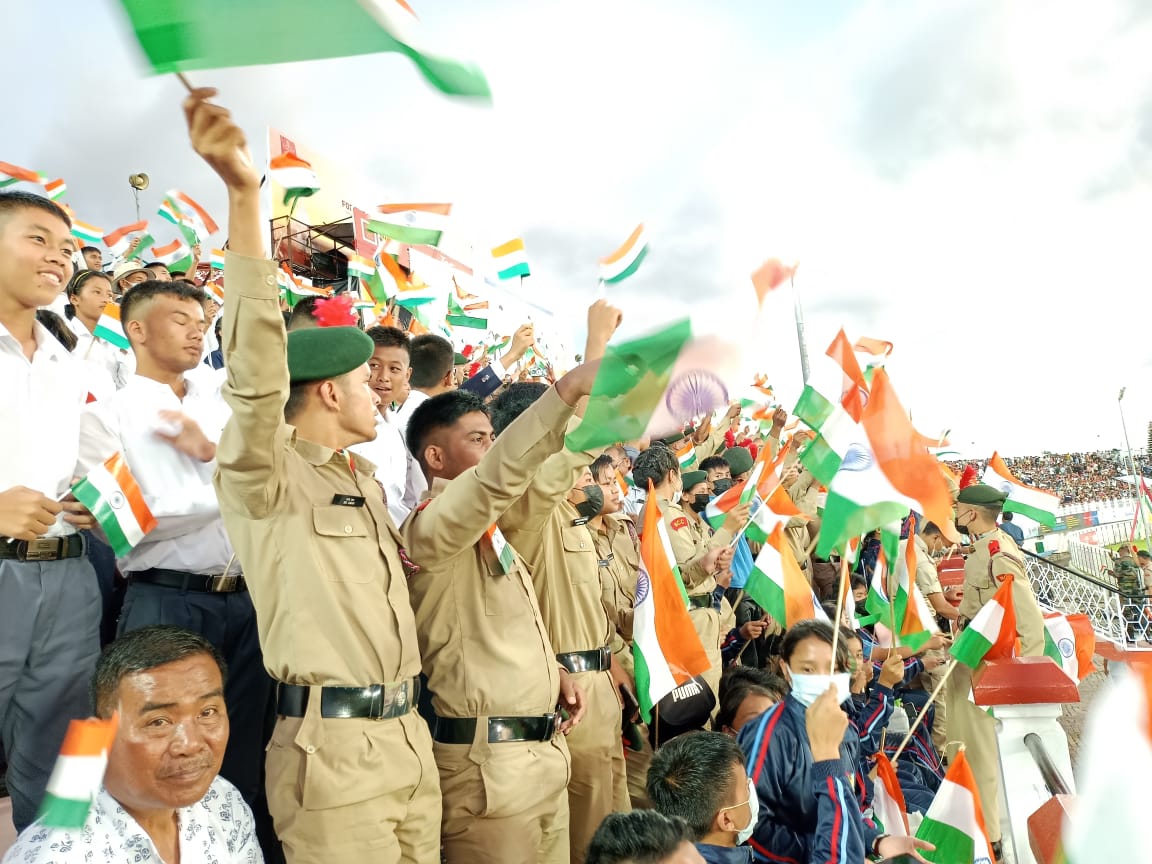 nccner's tweet photo. A total of 500 Cadets &amp; Staff of Gp Imphal attended Durand Cup Inaugural Match. The Cadets were amazed at the super show put up by Army &amp; local troupes &amp; the Match. Hon'ble RM, CM &amp; COAS graced the occasion.@HQ_DG_NCC @proshillong @drajaykumar_ias @SpokespersonMoD https://t.co/Rwst8AoV4I