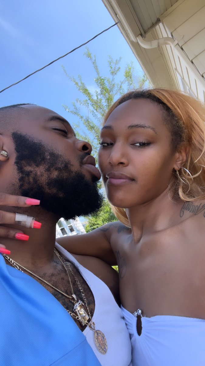 theesweetsavage's tweet photo. If it’s anything imma chase & cherish…it’s happiness & there’s so much happiness with you. 🤍 #TheWayHeLooksAtMe 😫❤️🔥 #ExcuseUs #WeHadJustWokeUp (1st one) #BlackLove #RealLove #JustLove ❤️ https://t.co/97XeZX0yUw