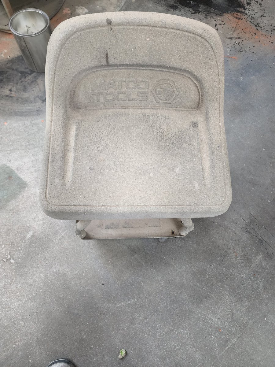 arwagner123's tweet photo. @matcotools 15 years in the paint shop it's on 3rd set of wheels. Would it still be under warranty? https://t.co/dWUipJIYdC