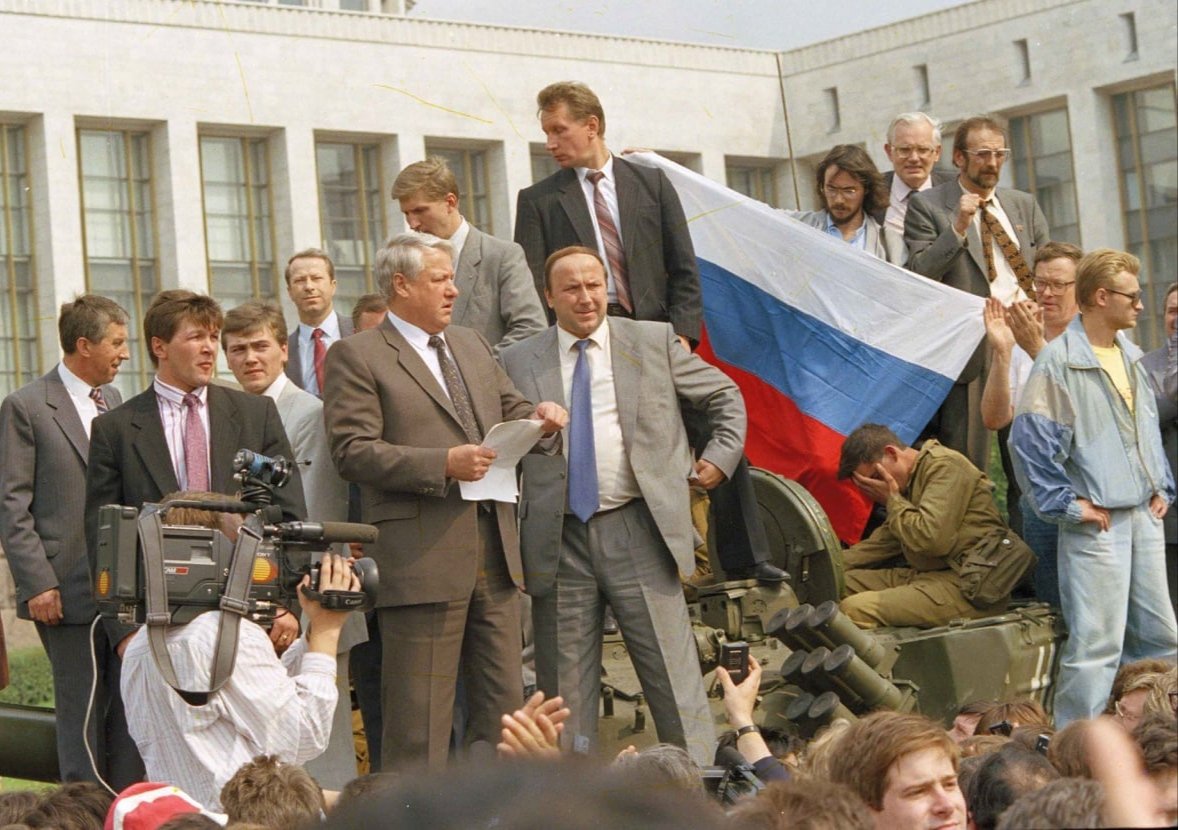 Олег Молчанов on Twitter: "Довольно мерзкое фото таких же мерзких дней ...