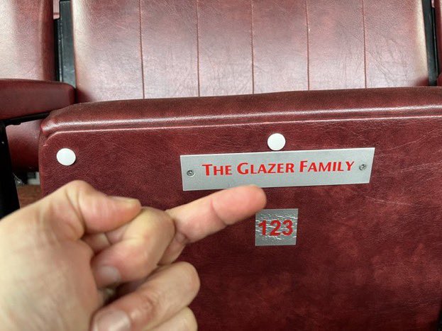 JayFowler_7's tweet photo. @ManUtdMatchday This will be empty Monday that’s for sure! #JoelOut #AvramOut #MUFC #GlazersOut https://t.co/zndg8NChgb