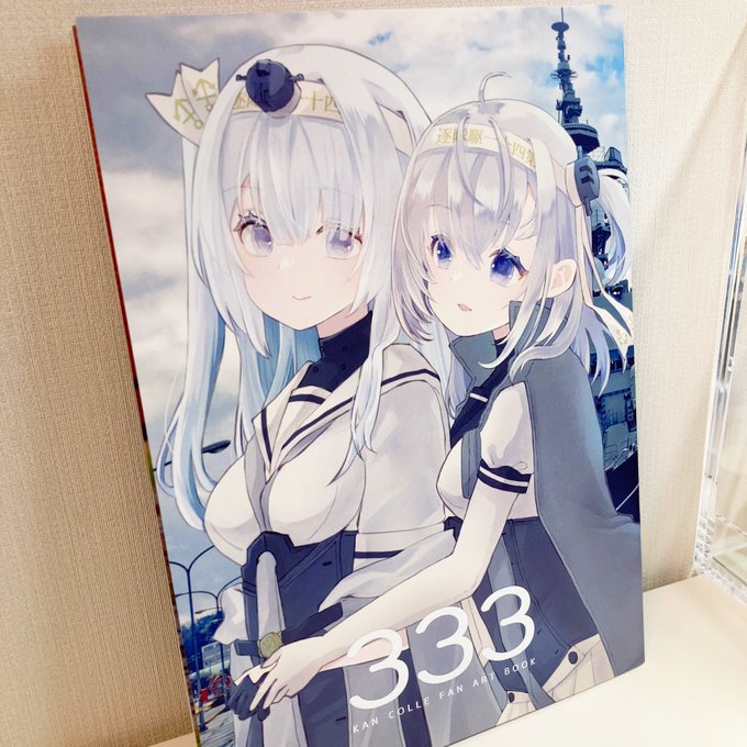 るっこらさん( @rucola29831 )の新刊。キャラクターへの愛を感じる丁寧な絵作り。白タイツ好きの起源を聞けて楽しかった… 