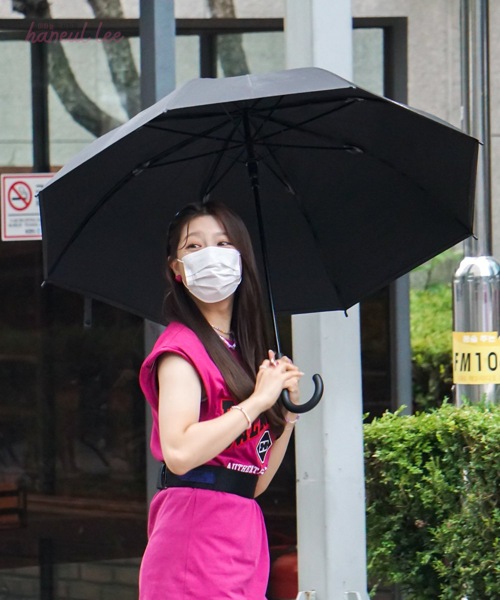 하늘 / seeing IVE for the 7th time tweet media