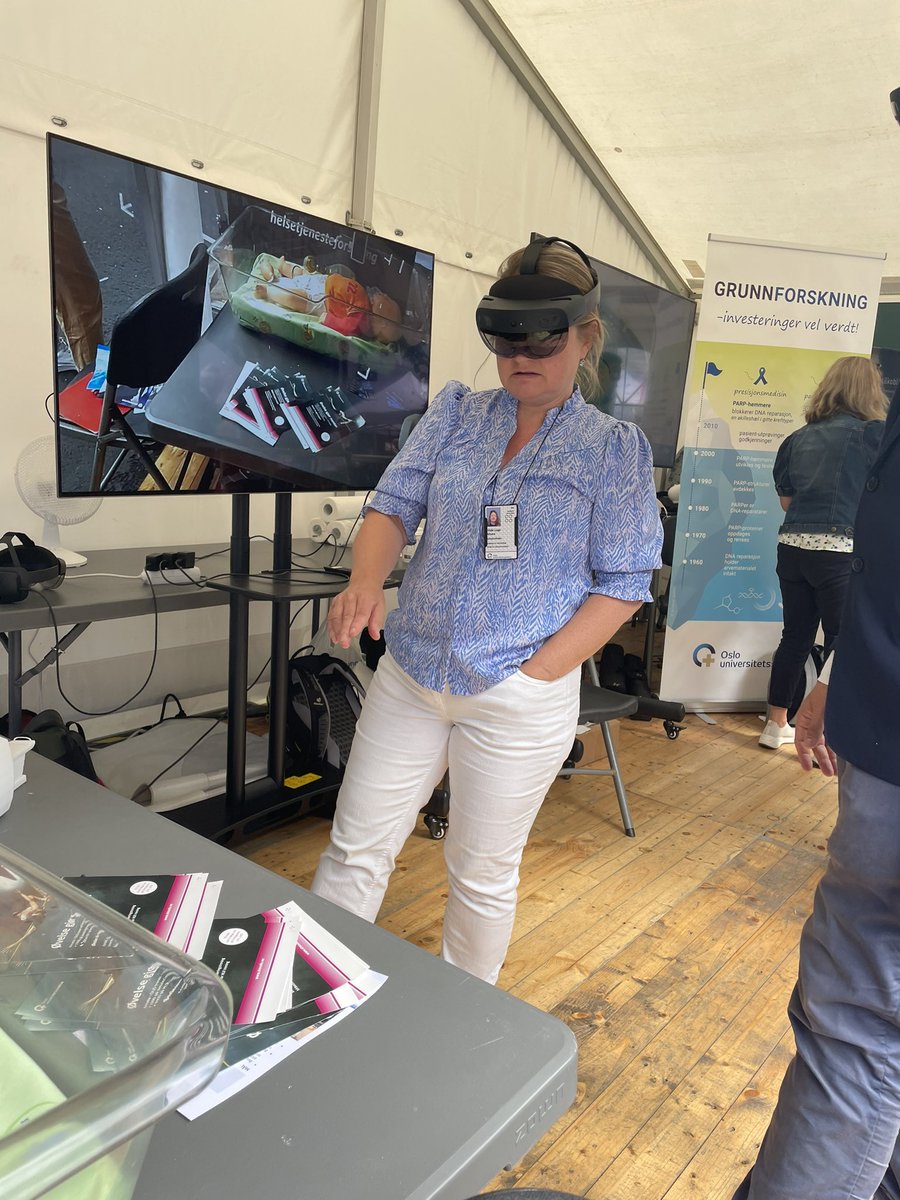 TTA - Turning the Tide of Antimicrobial resistance (@tta_amr) on Twitter photo Vi er pĂ„ stand pĂ„ #Arendalsuka hvor vi formidler vĂ„r #forskning pĂ„ #antibiotikaresistens, nye #medikamenter og #presisjonsmedisin ved avdeling for #mikrobiologi pĂ„ OUS_KLM! <a href="/Oslounivsykehus/">Oslounivsykehus</a> @UiO_LifeSci <a href="/UniOslo_MED/">UiO - Det medisinske fakultet</a> <a href="/fredrik_muller/">Fredrik MĂŒller</a> @AnneSteffensen <a href="/MariStoen/">Mari StĂžen</a> Hilde Nilsen Vi er pĂ„ stand pĂ„ #Arendalsuka hvor vi formidler vĂ„r #forskning pĂ„ #antibiotikaresistens, nye #medikamenter og #presisjonsmedisin ved avdeling for #mikrobiologi pĂ„ OUS_KLM! <a href="/Oslounivsykehus/">Oslounivsykehus</a> @UiO_LifeSci <a href="/UniOslo_MED/">UiO - Det medisinske fakultet</a> <a href="/fredrik_muller/">Fredrik MĂŒller</a> @AnneSteffensen <a href="/MariStoen/">Mari StĂžen</a> Hilde Nilsen