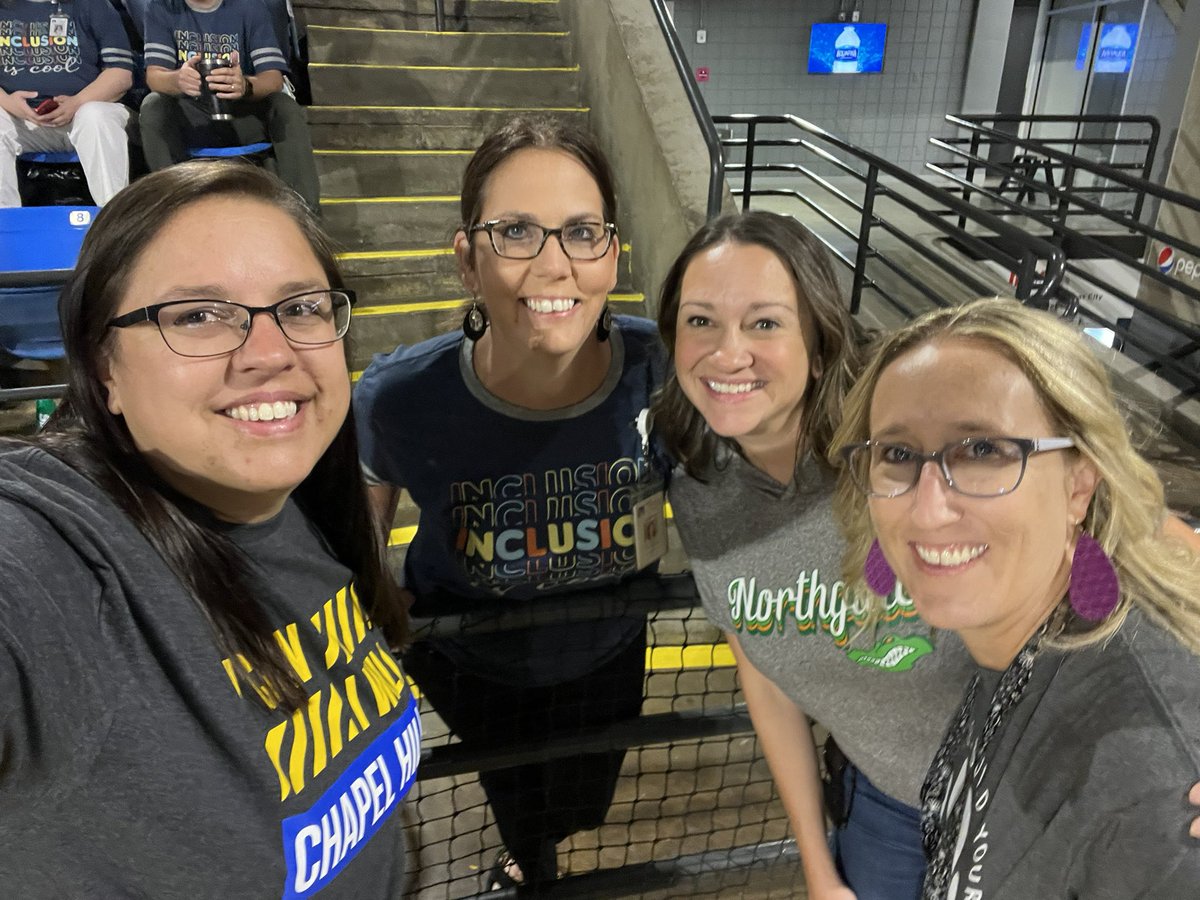 mrshatchergr2's tweet photo. Look at all of the @CNSwimming friends I found at #NKCconvo22 ! https://t.co/LnaQVqibFe