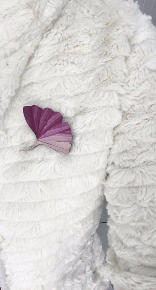 BenizaDominique's tweet photo. #@BenizaDominique #marqueteriedepaille#pieceunique#bijoux#broche #creation #pieceunique #marqueteriedepaille #broche https://t.co/5v2RGjHiGR