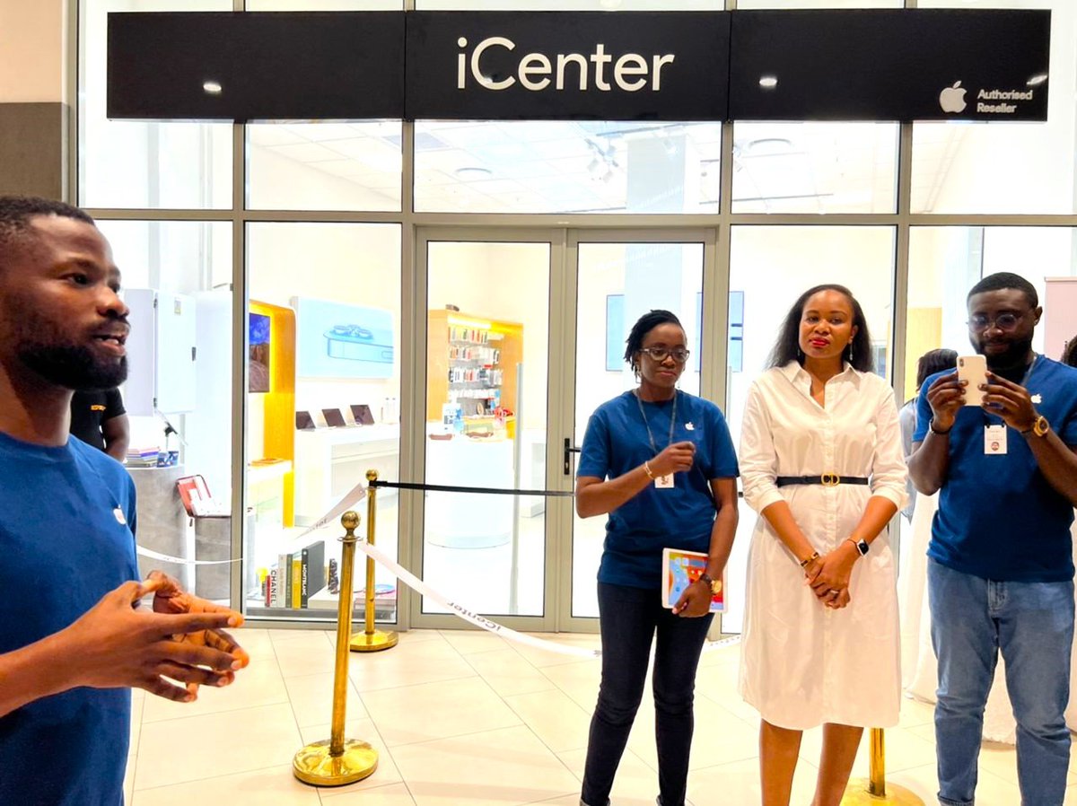 date_africa's tweet photo. 🇨🇲 Cameroun : iCenter d'Apple désormais opérationnel au Douala Grand Mall 
Apple a ouvert vendredi 12 août, son tout premier centre d’expérience iCenter au Douala Grand Mall, magasin G25. 
#utdadouala_grand_mall #utdacameroun #utdacameroon #utdainfo #utdaApple #utdaiCenter https://t.co/426aq3cLDm