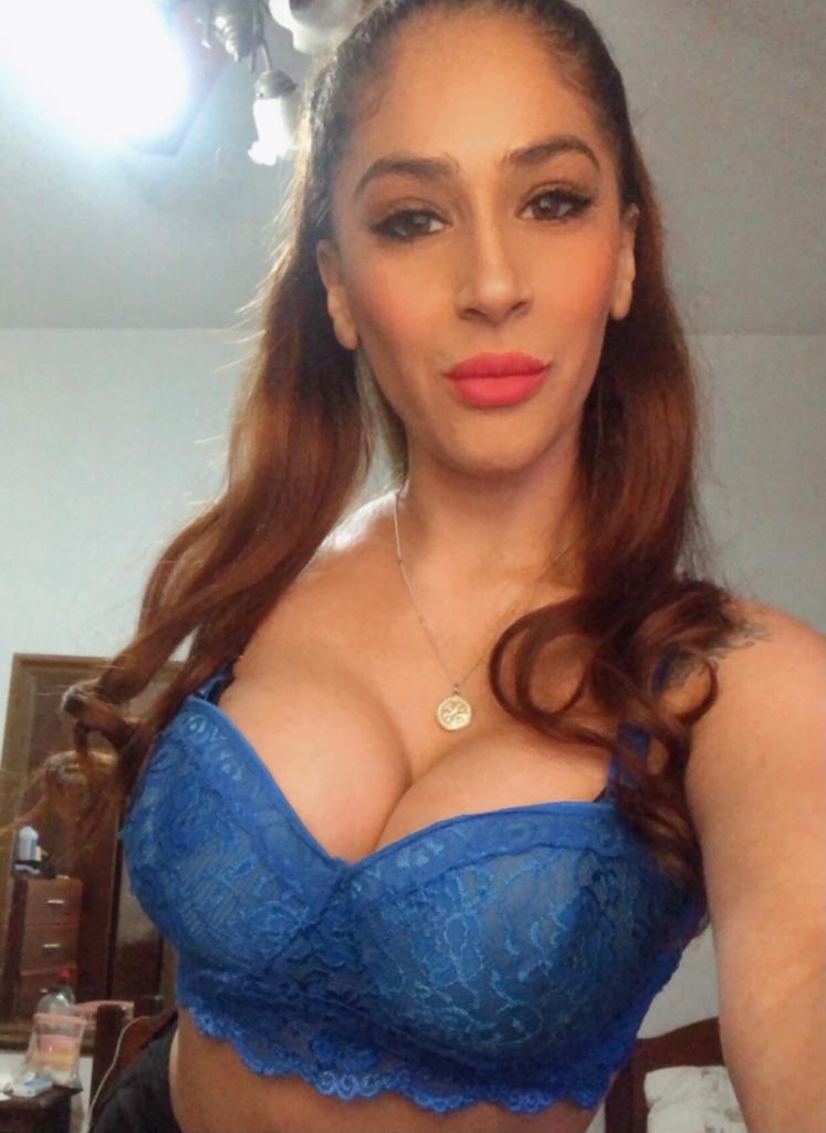 IvyFleyser's tweet photo. todas mis redes aca https://t.co/ccaW3HNToc #cafecito #divasplay #IvyFleyser https://t.co/2rSAyhfzDK