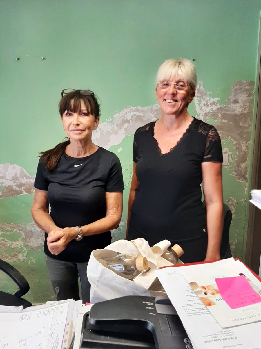 CarolineRooseEU's tweet photo. Visite au Refuge @ComiteEspoir de nombreux abandons chiens, chats,chèvres...merci aux bénévoles et à @PelouMarie pour votre travail. https://t.co/7HpphOsdrI