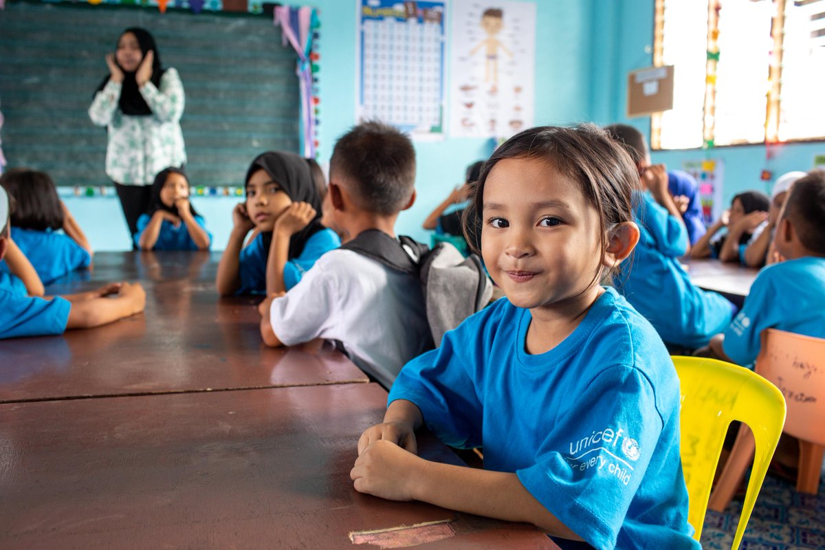 ncr_voyix's tweet photo. World Humanitarian Day is a global celebration of people helping people. We’re proud to celebrate a decade of strong partnership between NCR Foundation and UNICEF. https://t.co/ed7MUfglvv #NCRLife #NCRForGood https://t.co/H59aLQ67P5