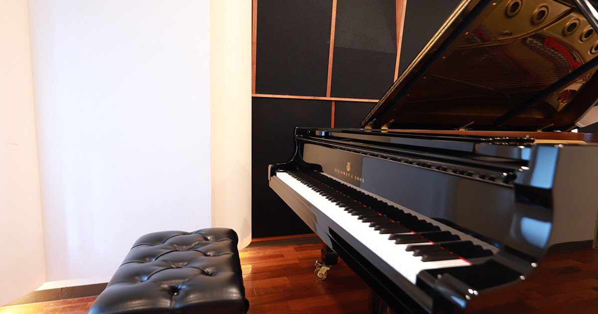 【 #都立大 店】審査用動画収録や動画配信に！本格レコーディング対応ピアノスタジオ！
studionoah.jp/book/2022/08/p…
#studionoah #noahbook #Piano #Recording #撮影 #審査 #録音