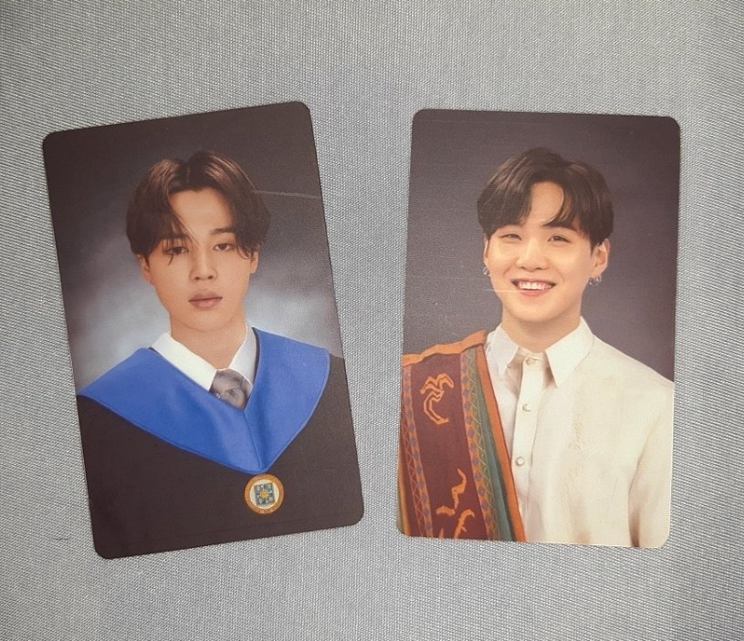 ymfiltr's tweet photo. "i'm not addicted to anything"

my thomasian jimin and isko yoongi photocards: https://t.co/h2bM2yYb9t