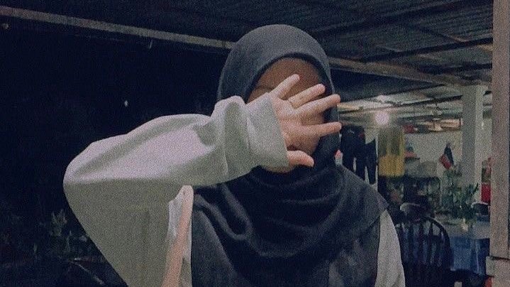 HanisyaDefi's tweet photo. Ustad Adi Hidayat : mintalah 4 ini ketika kamu tasyahud akhir.. https://t.co/C0Wjh1WqBq