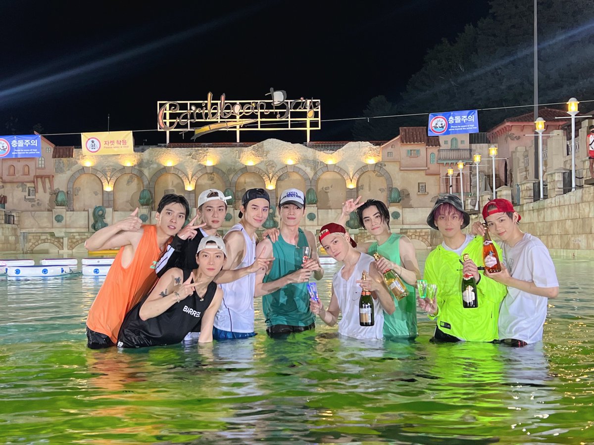 🌊🐱🐻🐶🦌🦕🐻🦦🦄🌹🌊

#A_Midsummer_Night #NCT워터파크 
#THE_NCT_SHOW #엔쇼
#NCT #NCT127 #NCTDREAM #WayV