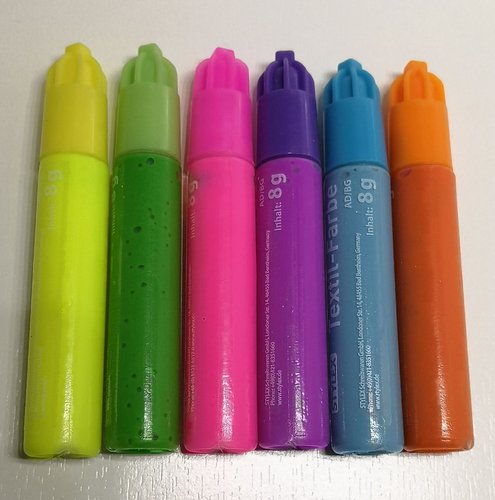 Gelstift 🖍️ zum Aufbringen von fühlbaren Punkten oder Symbolen. Zur taktilen Gestaltung. 🧑‍🦯
Farbe: diverse Farben erhältlich grün, blau, gelb, orange, rosa, lila
Gewicht: 8 g
bit.ly/3PBN6VR #Sehbehinderung #ertasten #Stifte